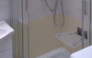Rekonstrukce koupelny v panelovém domě (2015)